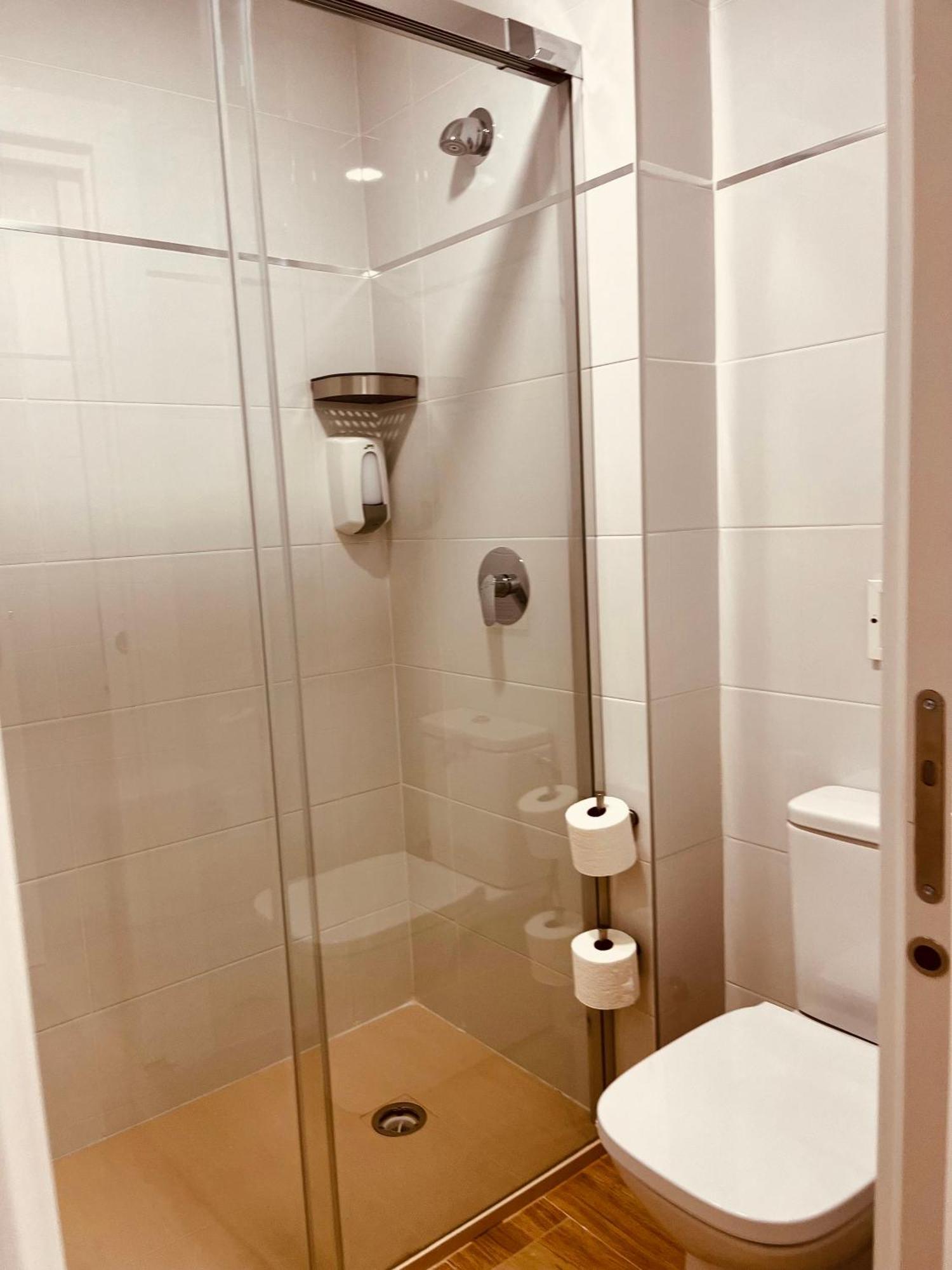 Apartamentos San Nicolas Логроньо Екстериор снимка