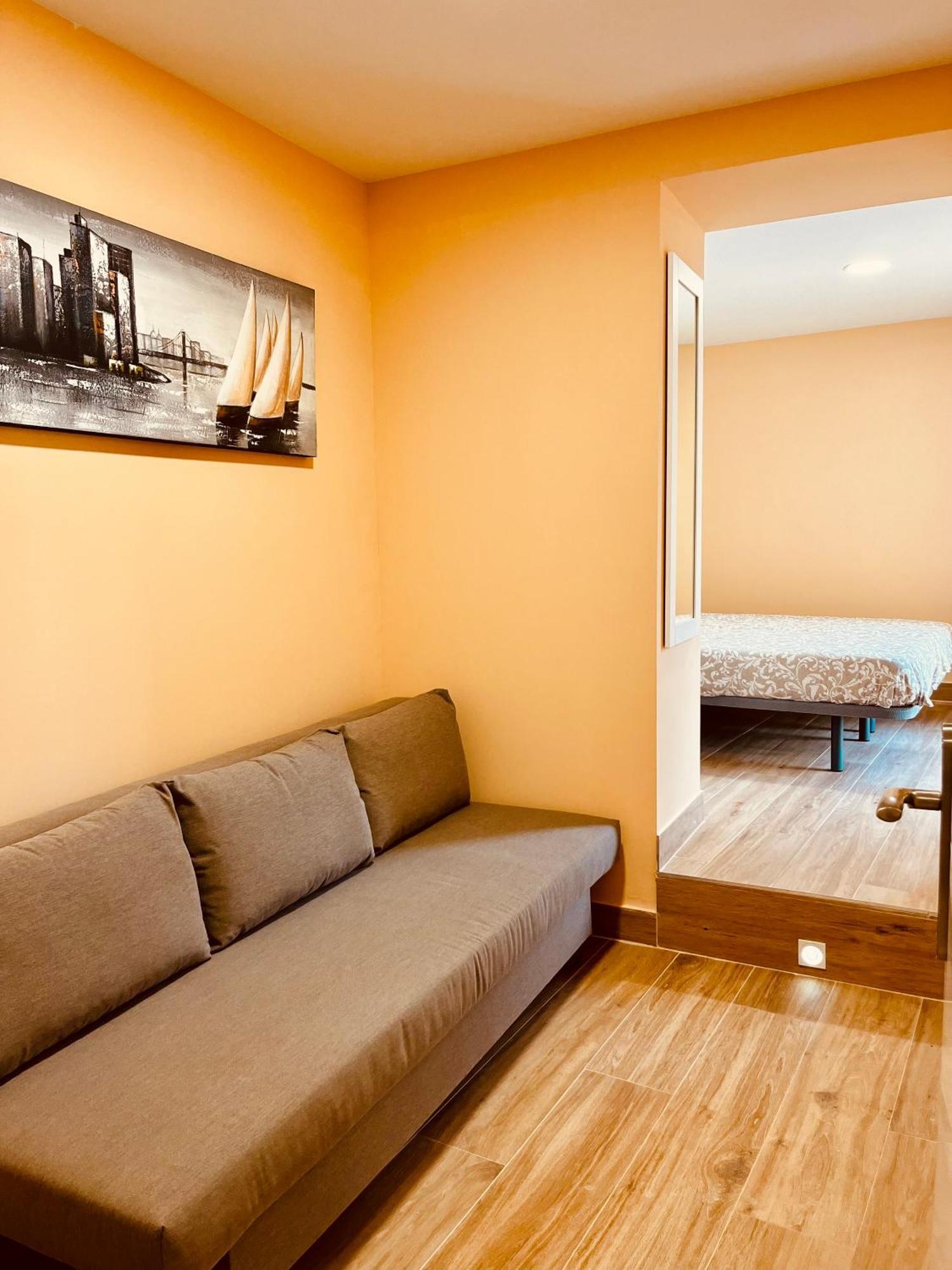Apartamentos San Nicolas Логроньо Екстериор снимка