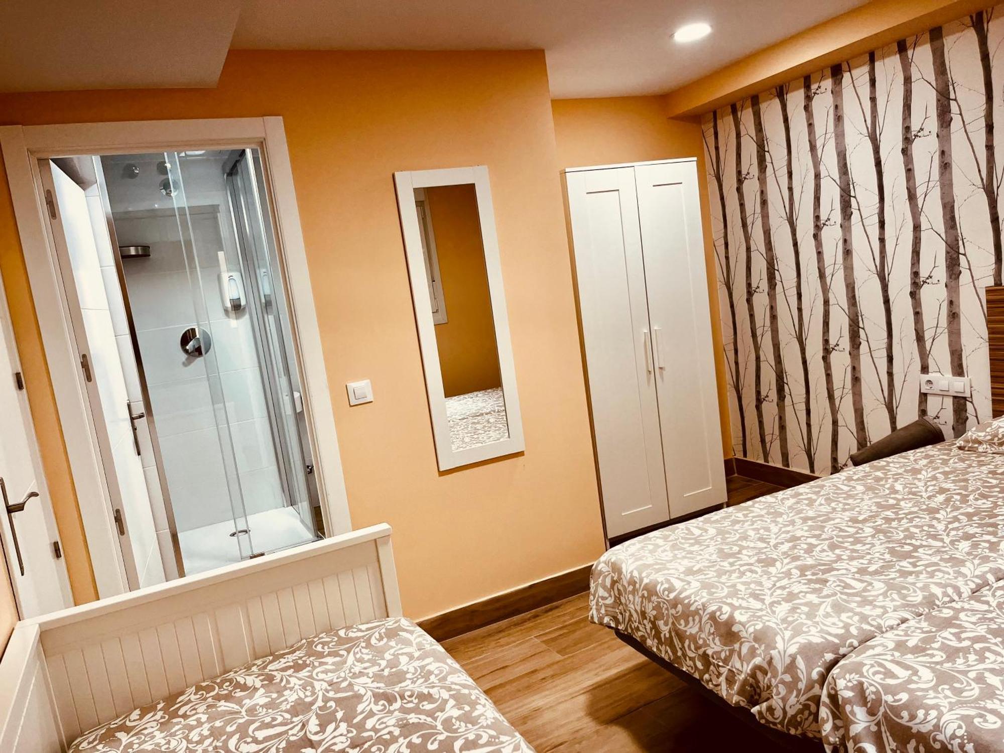 Apartamentos San Nicolas Логроньо Екстериор снимка
