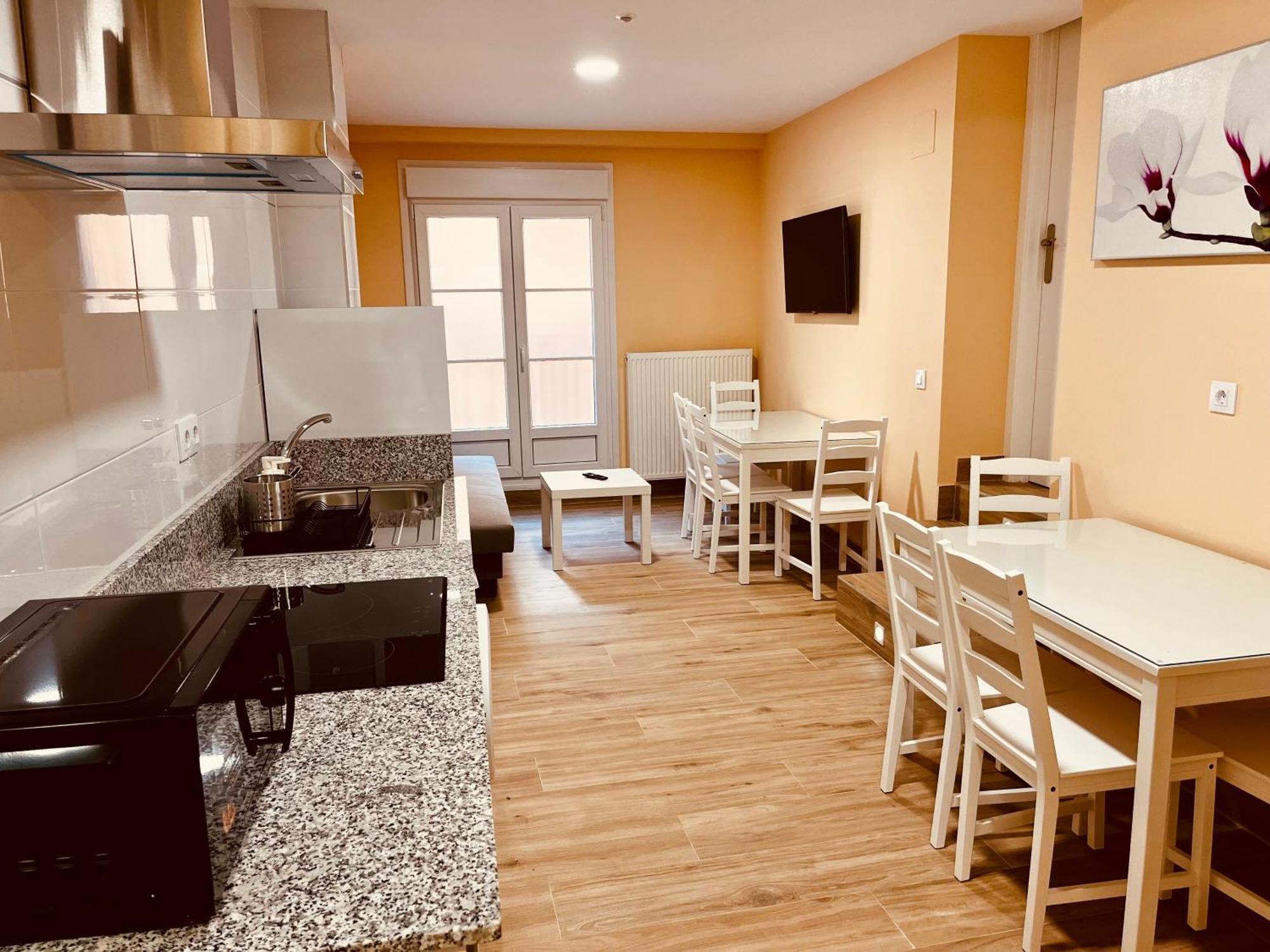 Apartamentos San Nicolas Логроньо Екстериор снимка