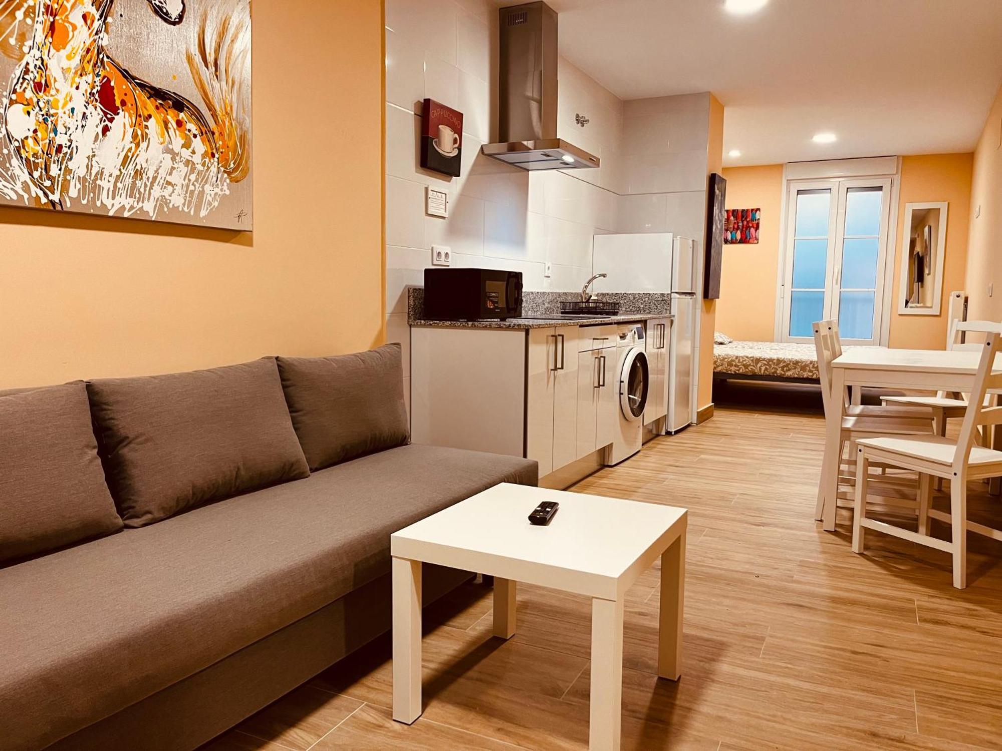 Apartamentos San Nicolas Логроньо Екстериор снимка